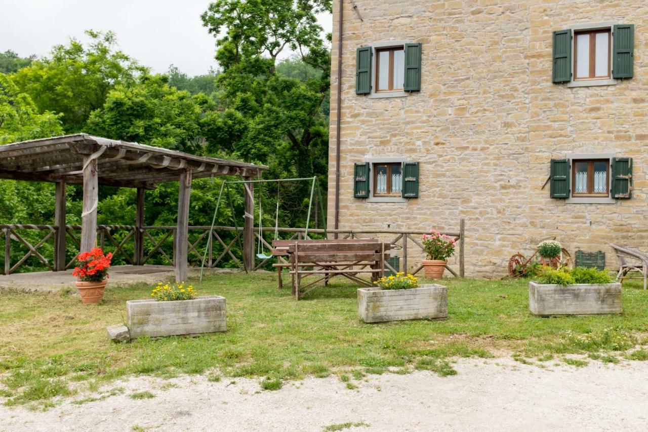 Вилла Agriturismo L'Antico Frutto Премилькуоре Экстерьер фото